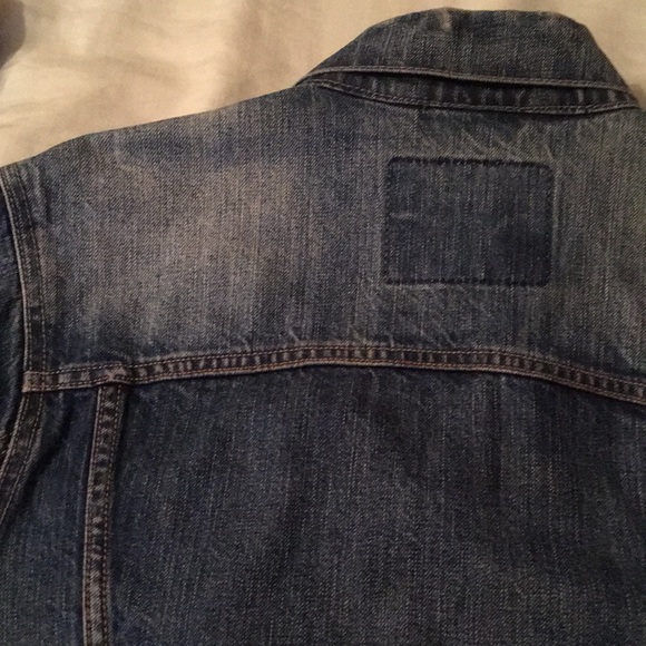 Levi’s Jean Jacket EUC! - Picture 9 of 14